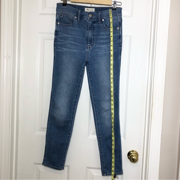 Madewell Stretchy 10" High-Rise Skinny Crop Jeans in Welling Wash 27 - Picture 12 of 16